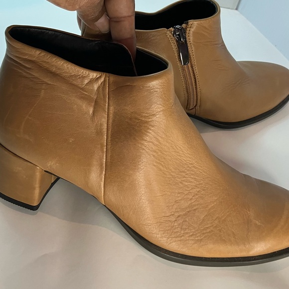 ECCO Womens Ankle Booties Camel 2-inch Heels Zip Up size 8 - Picture 6 of 6